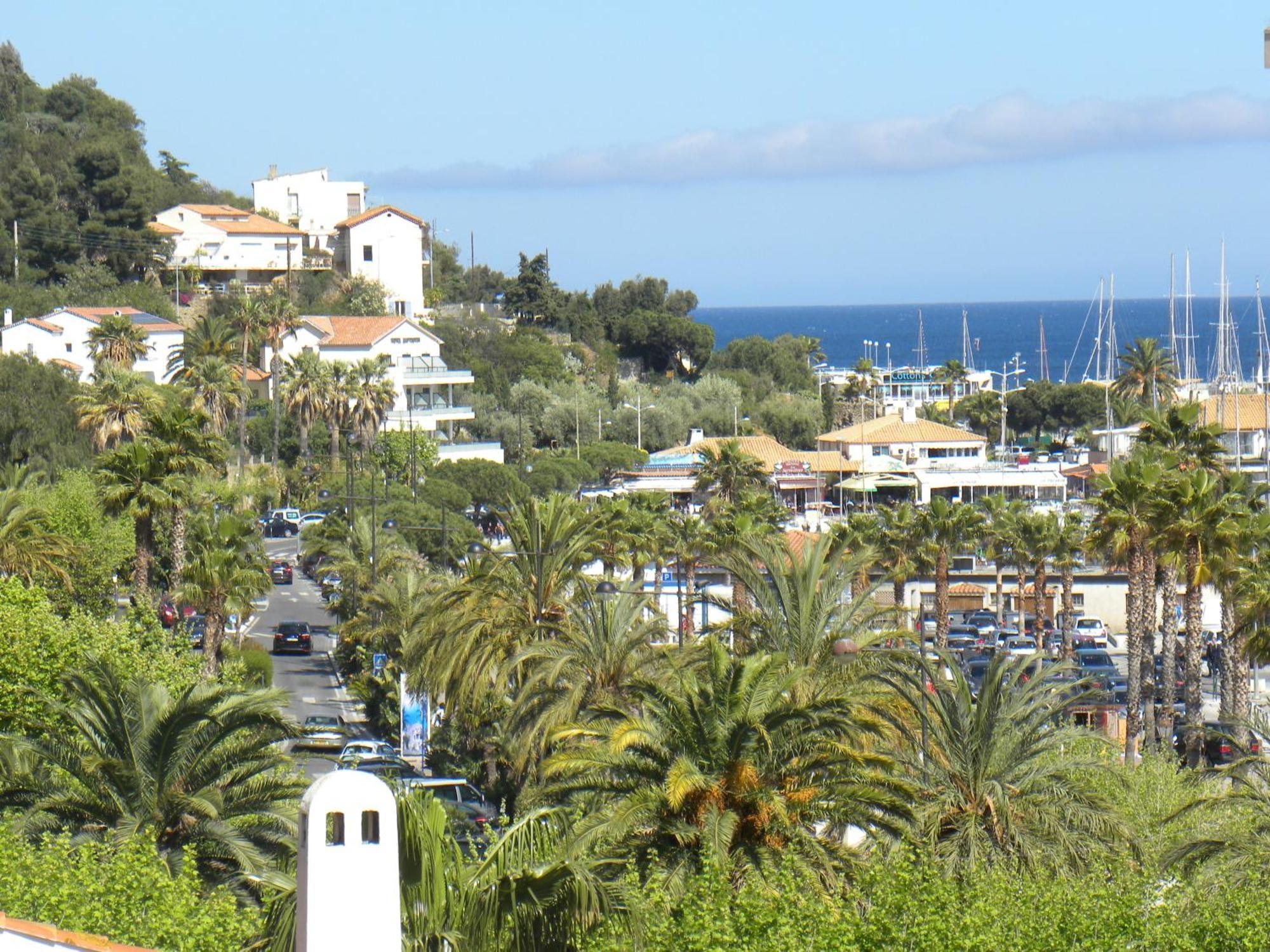 Anglade Hotel Le Lavandou Extérieur photo