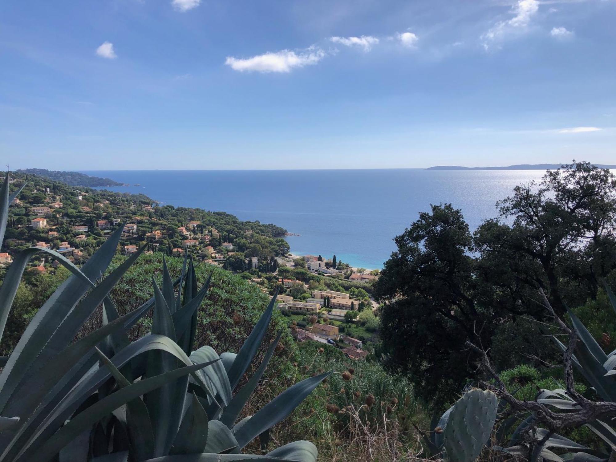 Anglade Hotel Le Lavandou Extérieur photo